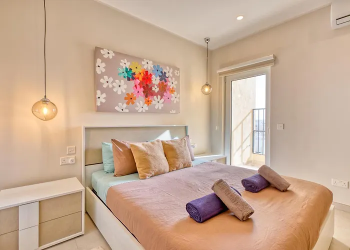 Mareluce - Penthouse In By Solea Homes דירה *