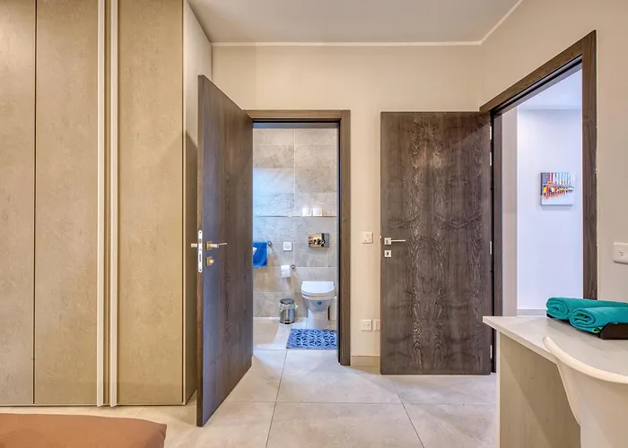 Mareluce - Penthouse In By Solea Homes דירה *