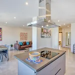 Mareluce - Penthouse In By Solea Homes דירה