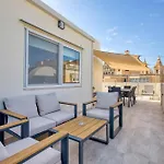 Mareluce - Penthouse In By Solea Homes * Sliema