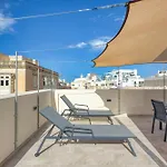 Mareluce - Penthouse In By Solea Homes דירה *