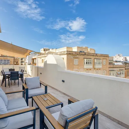 Mareluce - Penthouse In By Solea Homes Апартаменты