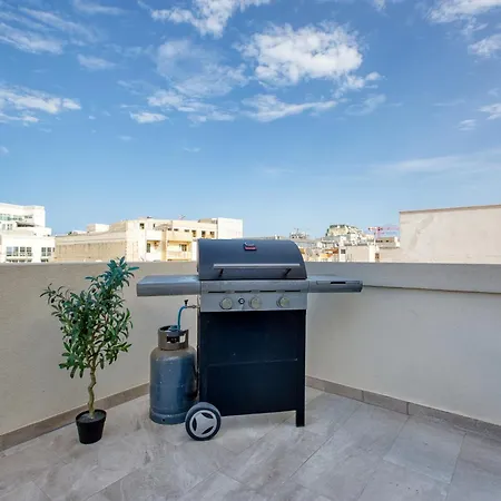 Mareluce - Penthouse In By Solea Homes * Sliema