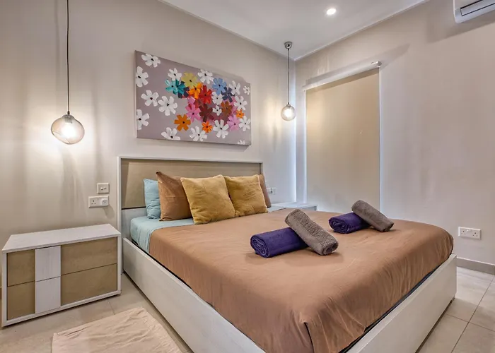 Mareluce - Penthouse In By Solea Homes Διαμέρισμα Σλιέμα